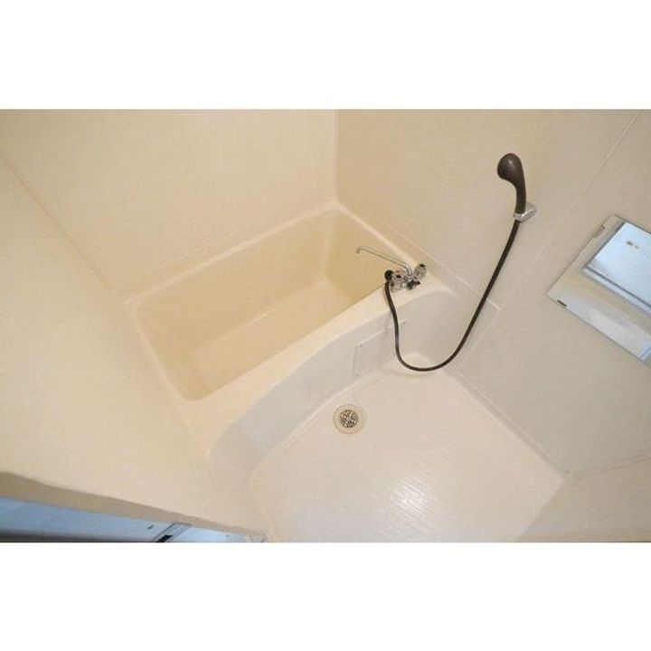 ハイツ原町101の風呂