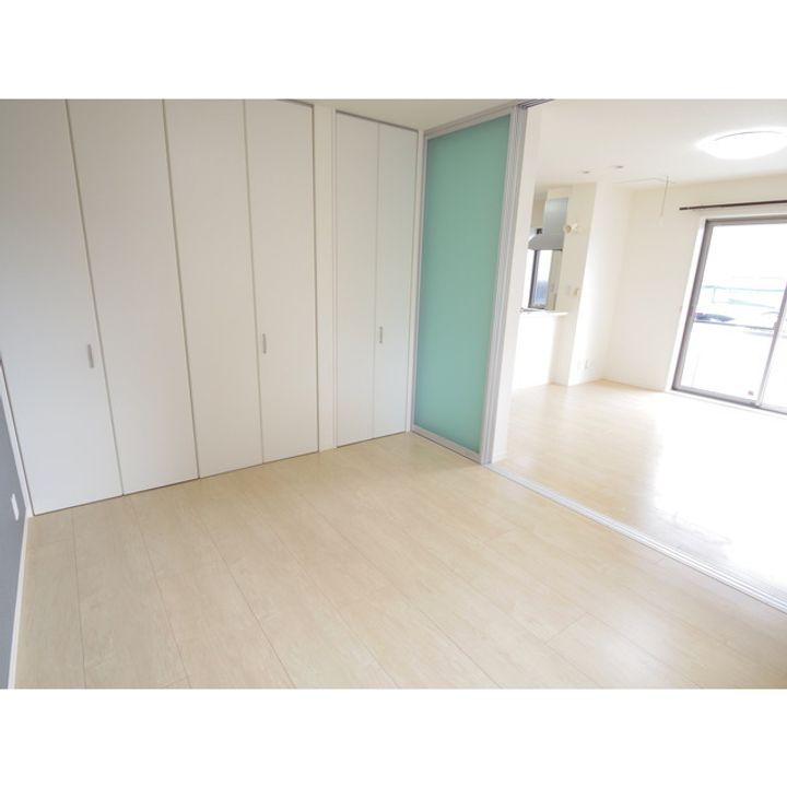 T’sスクエア101の内装