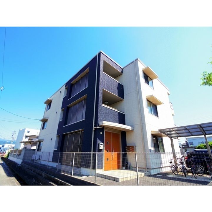 T’sスクエア101の外観