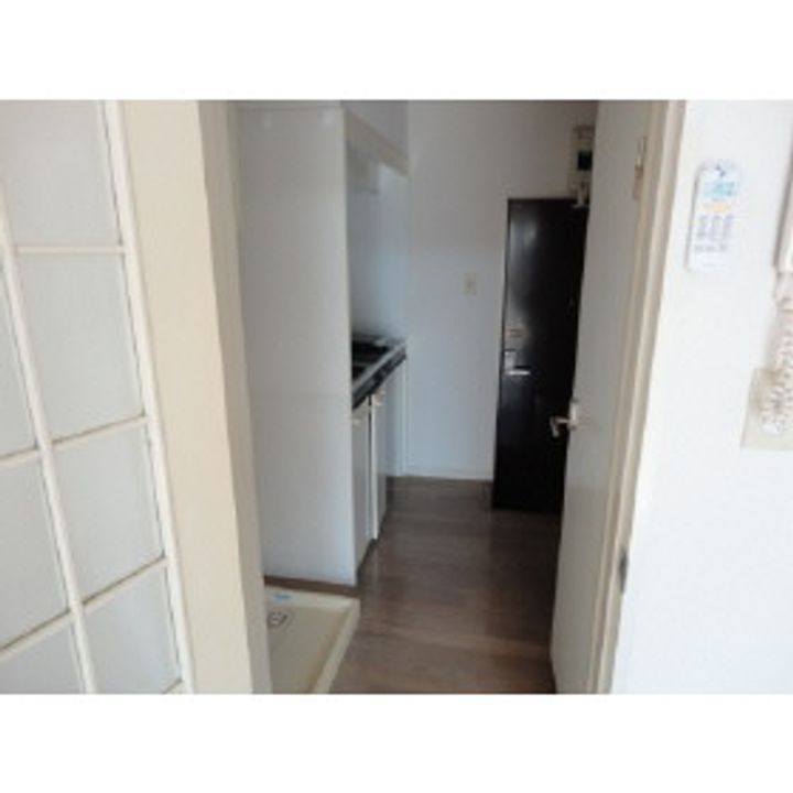 マンション・ロイ・デュ・モン203の内装