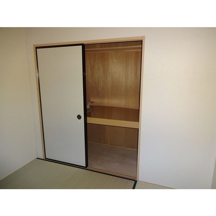 リンピアルネッサの内装