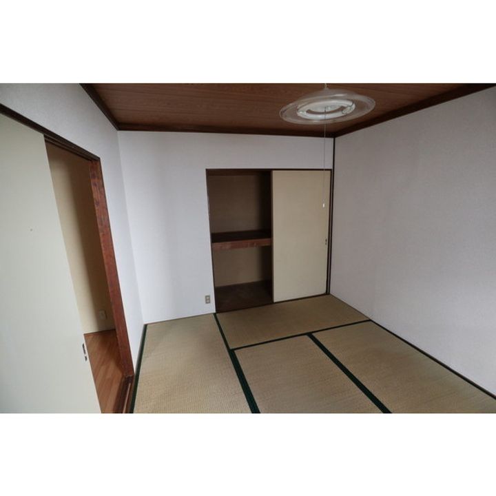 メゾンアオイ101の内装