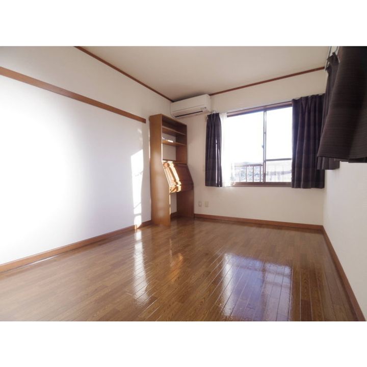 コーポ・かがやき106の居間