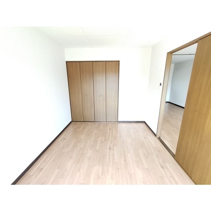 長野県上田市蒼久保の賃貸アパートの内装