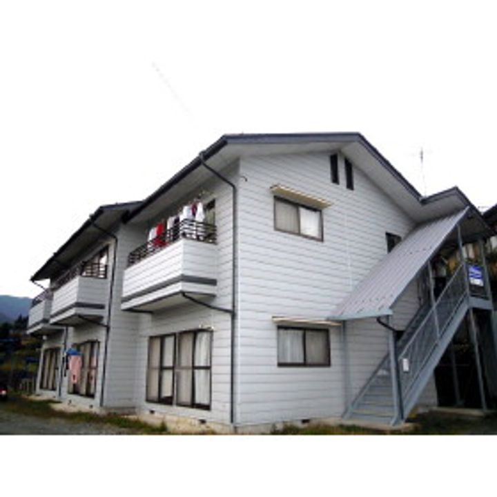 横田アパート7の外観