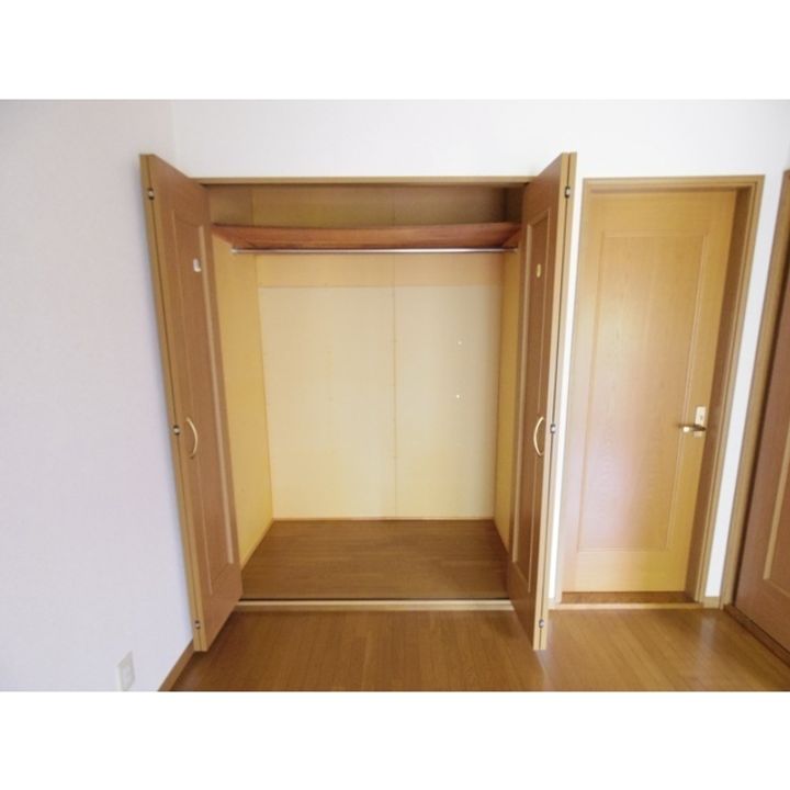 フレール北山105の内装