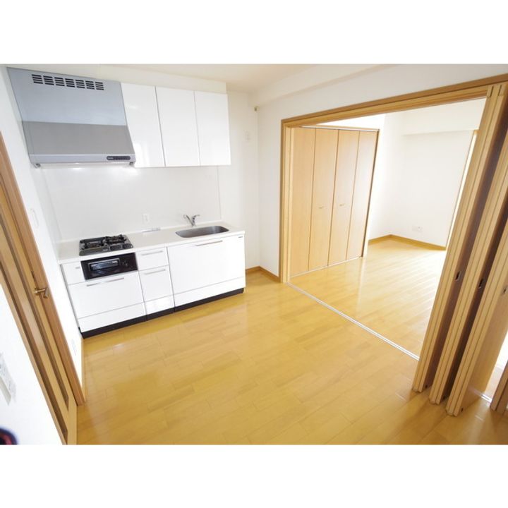 エスポワール三輪田町1306の内装