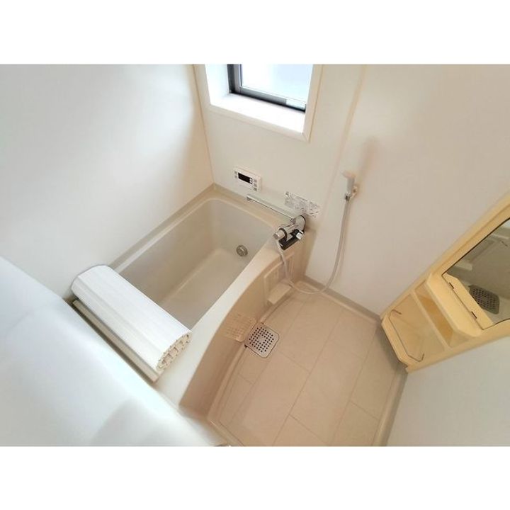 ウィル桜町D202の風呂