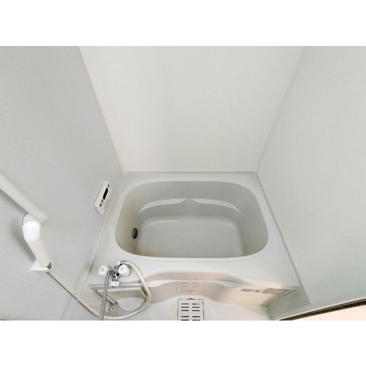 メゾンモビリア101の風呂