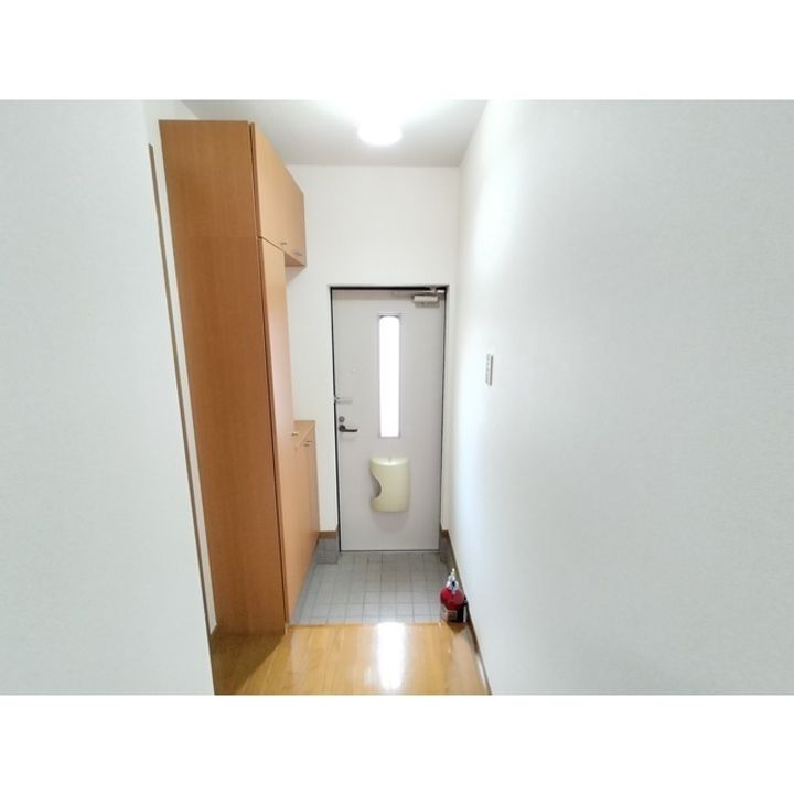 コン フォルターブル103の玄関