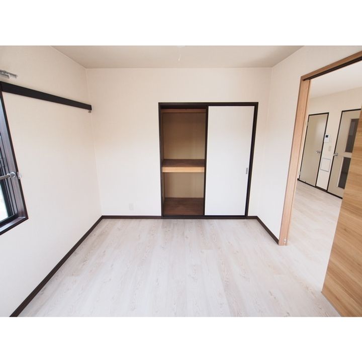 ドミールのぞみF棟101の内装