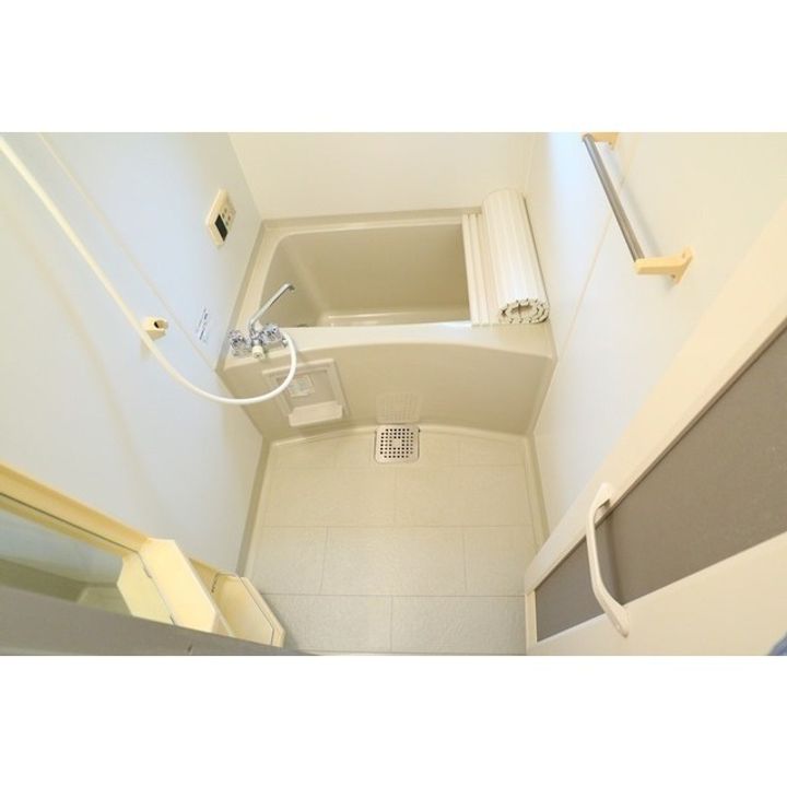 グランディールT B棟の風呂