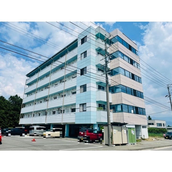 ロイヤル21407の外観