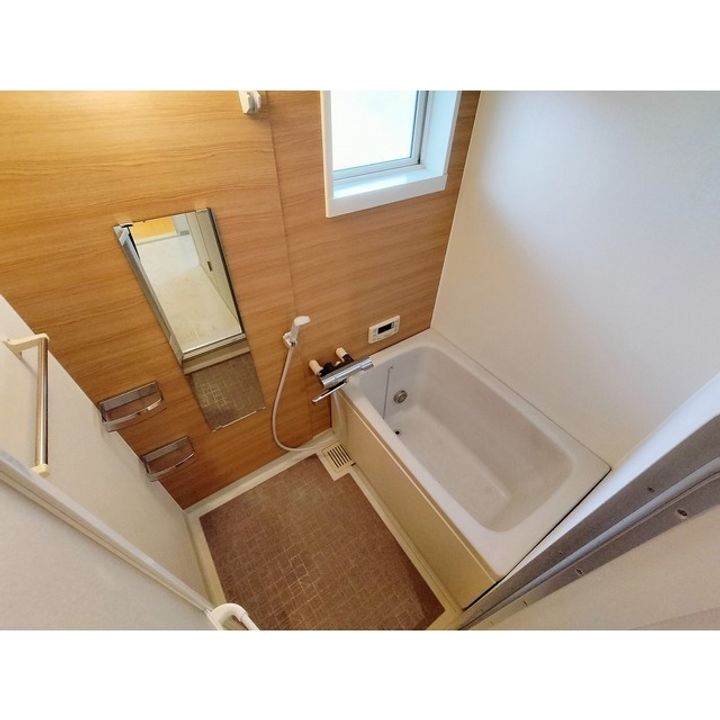 トゥインクル東和田 B棟B205の風呂
