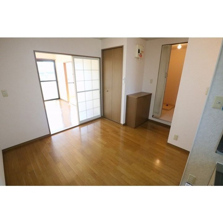 ラ・メゾンひまわり202の内装