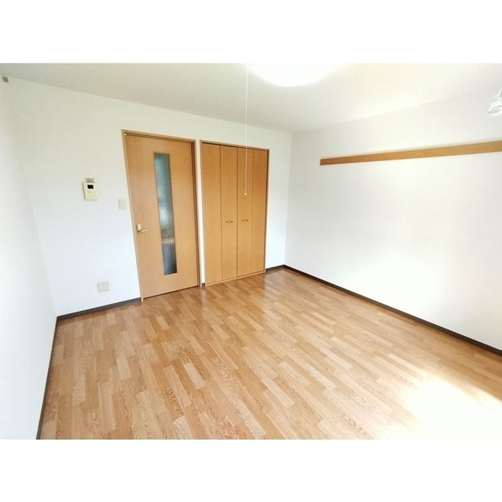 サプリング上山田  B棟203の居間