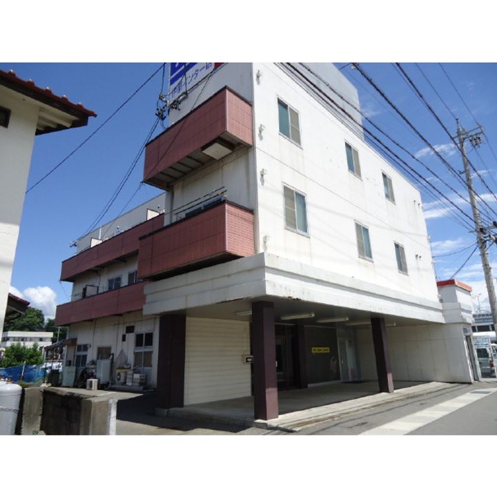 双葉町青山ハイツ205の外観