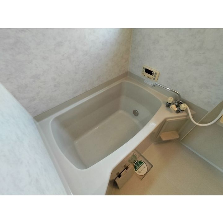 フレグランス亜米利加屋101の風呂