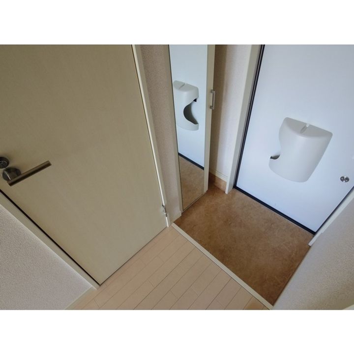 グランステラの玄関