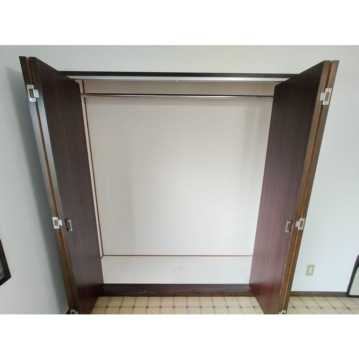 タウニィトミタケ B棟202の内装