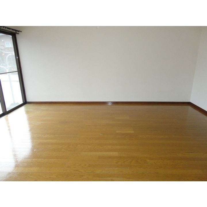 コーポN(磯部)102の居間