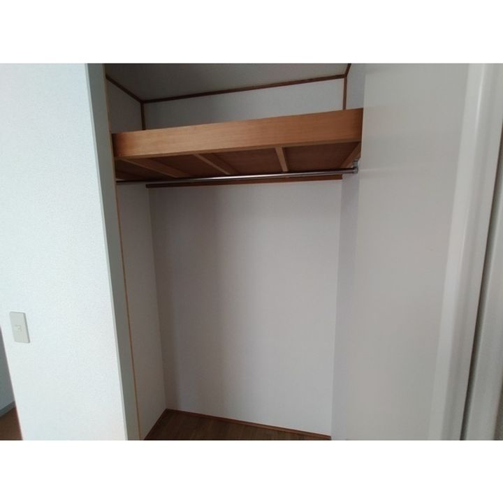 パナハイツ伊東C棟203の内装