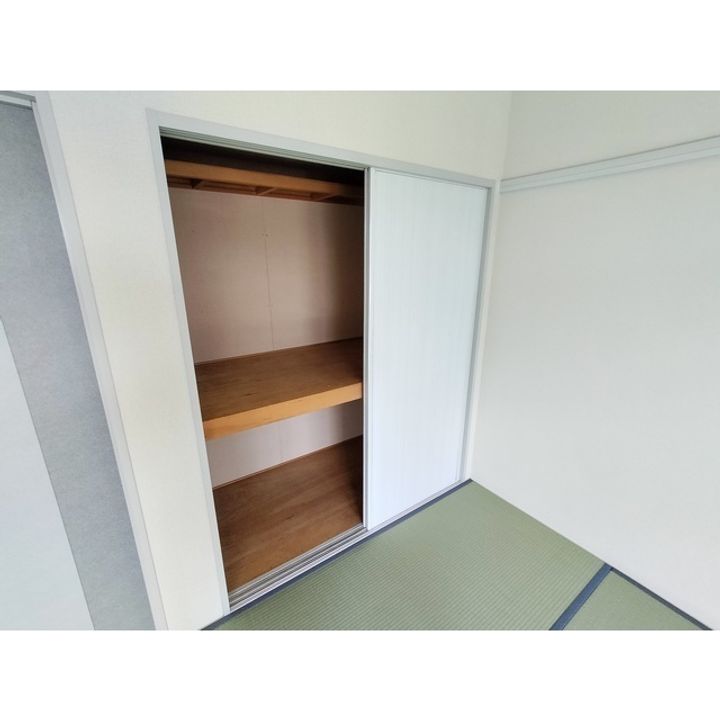 フレグランス久葉202の内装