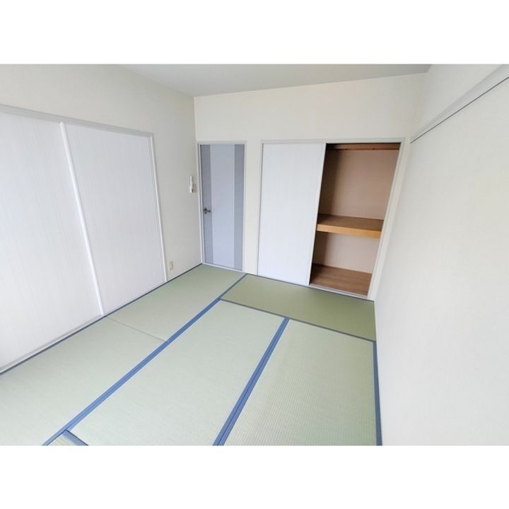 フレグランス久葉202の内装