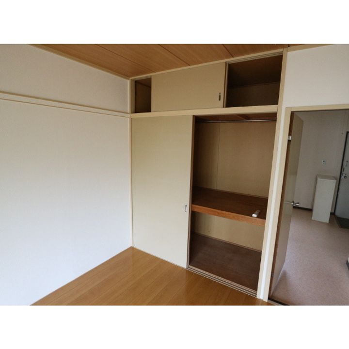 パークヒルM202の内装