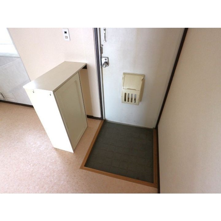 パークヒルM202の玄関