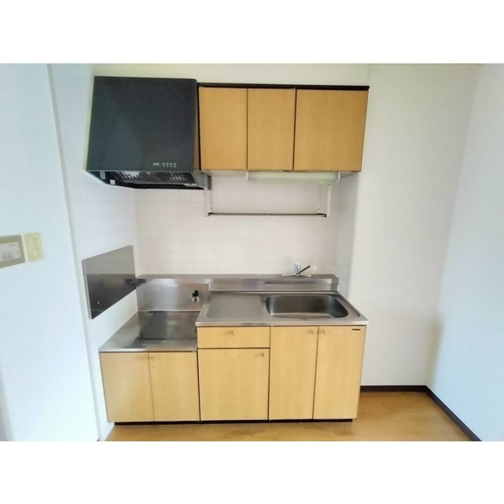 フラワーヒルズM101のキッチン