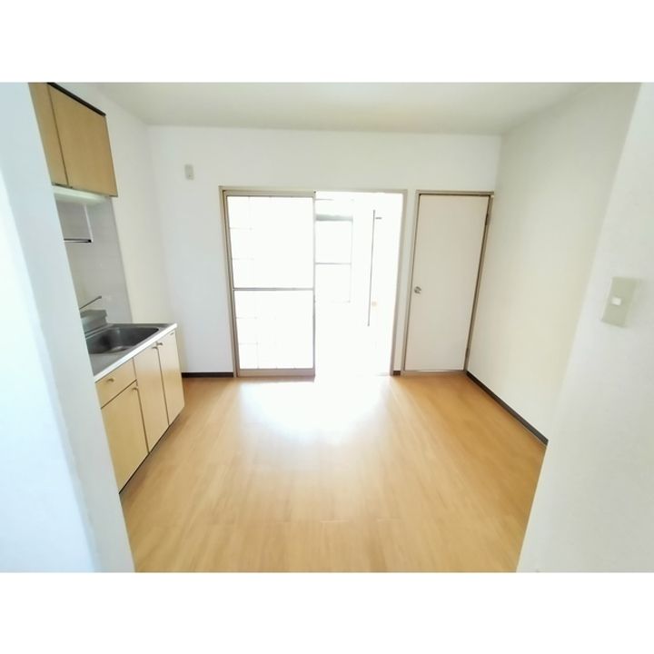 フラワーヒルズM101の内装