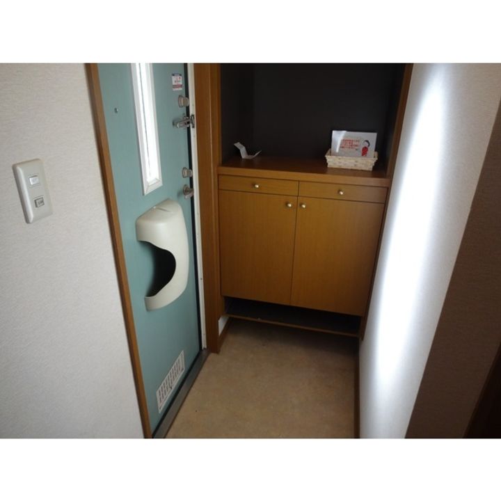 セジュールイズミC101の玄関