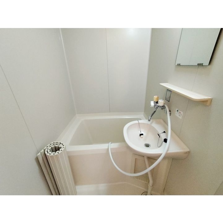 フレグランス郵とぴあC棟202の風呂