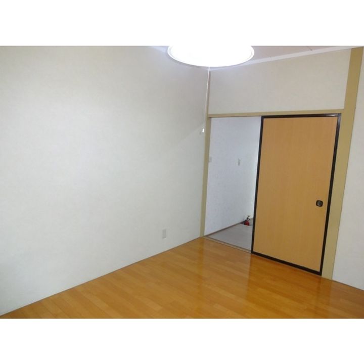 ZOZO TOKIDA B棟212の内装