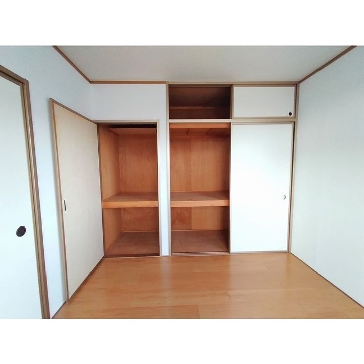 サニーコートIの内装
