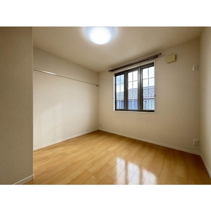 CORTE DEL SOLE C棟201の内装