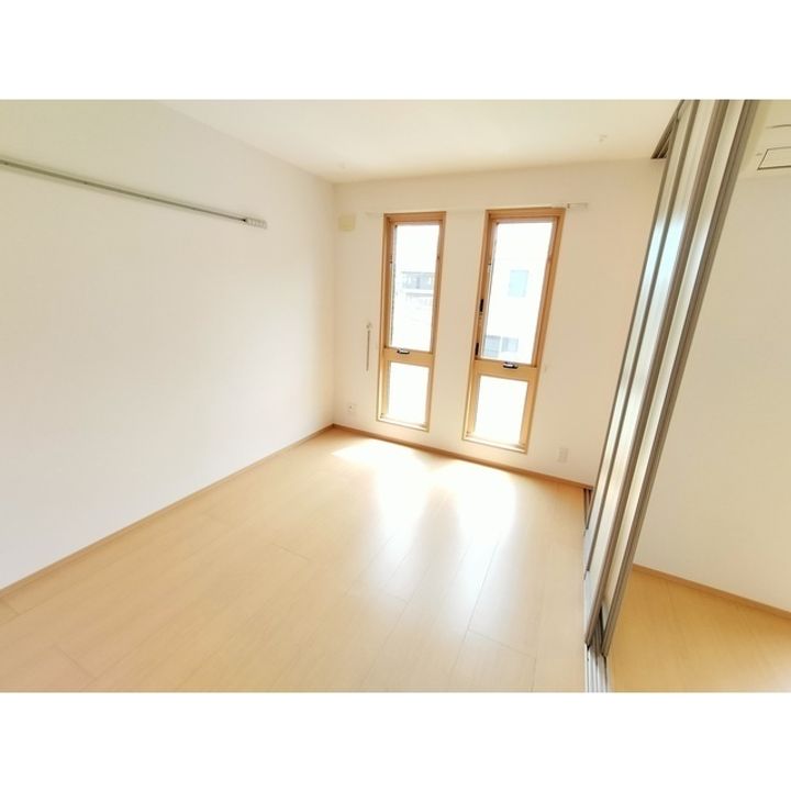 モダンコート千曲 B棟202の内装