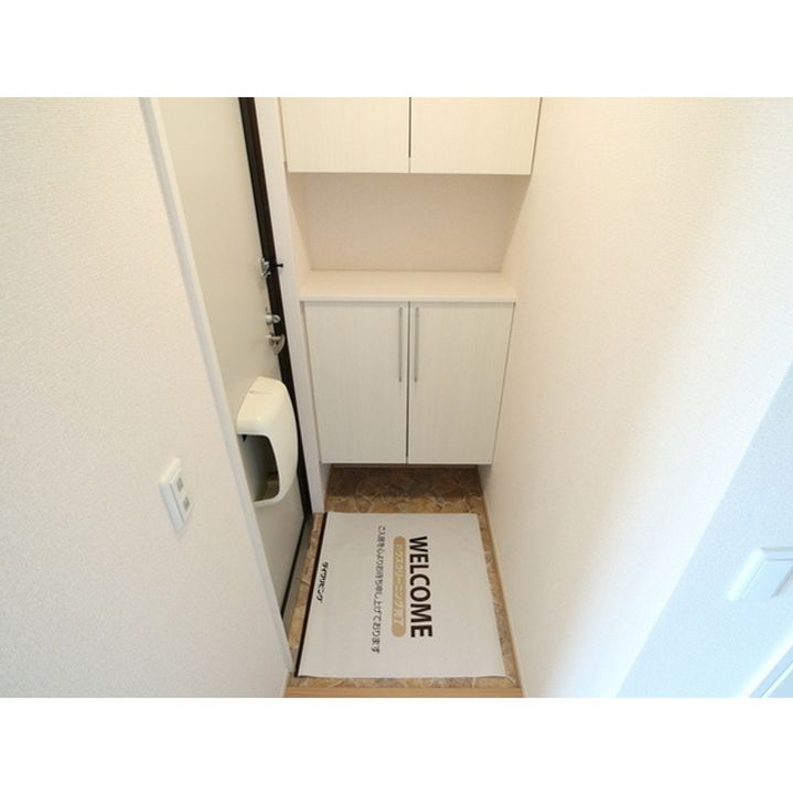 プロムナード・U B棟201の玄関