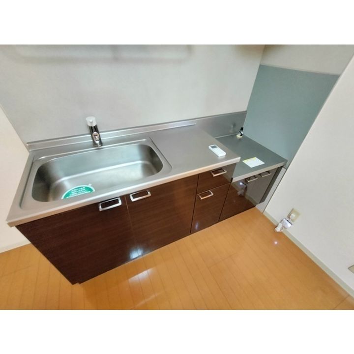 シャーメゾンすみかぜ A棟202のキッチン