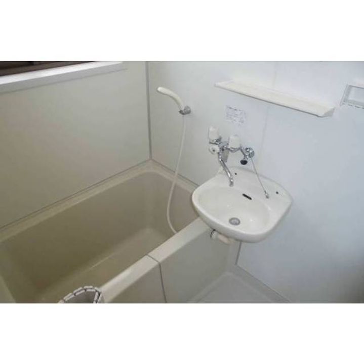 南立澤アパート 西棟2Fの風呂