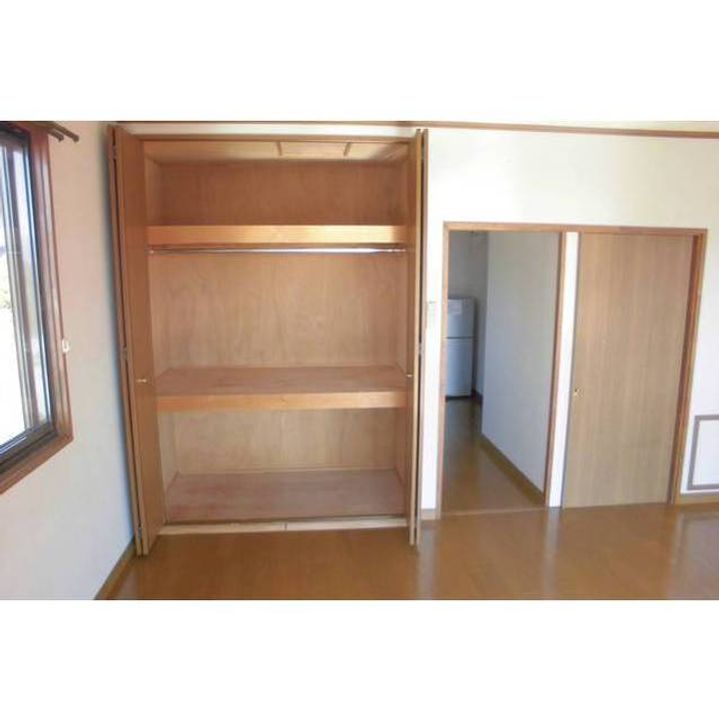 南立澤アパート 西棟2Fの内装