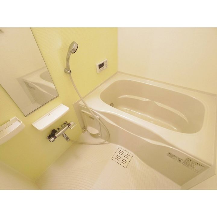 アルバ・カーサⅢ105の風呂