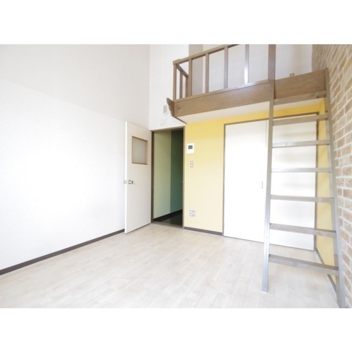 コートピアⅢ107の居間