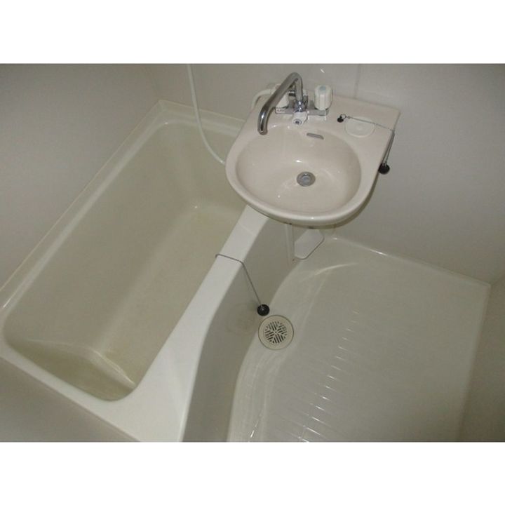 レオパレスグリーンラインⅡ103の風呂