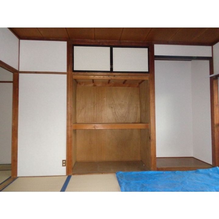 神子柴青山ハイツ203の内装