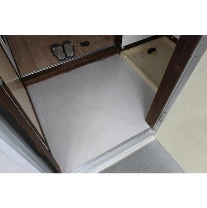 カサ・アサマの玄関