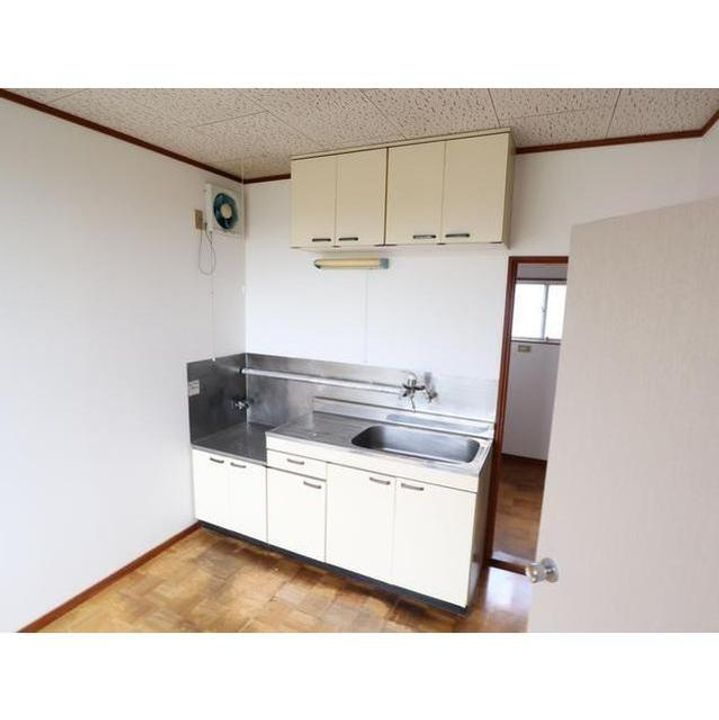 ハイム徳間1のキッチン