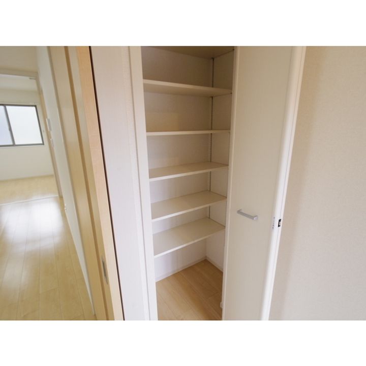 ノワイエ101の内装