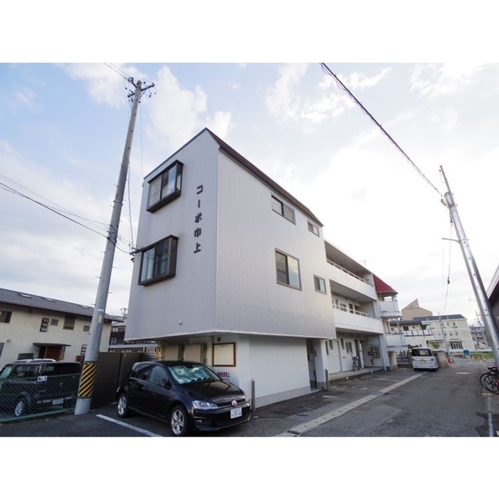 コーポ巾上303の外観
